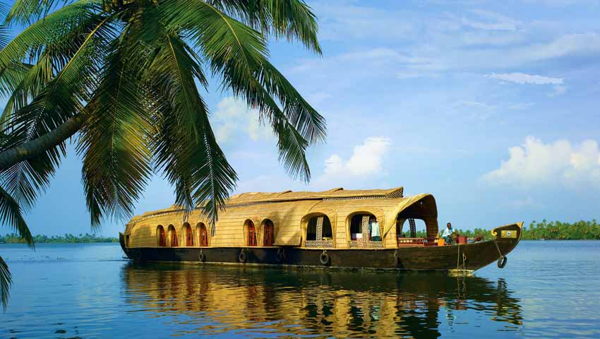 Golden Triangle with Kerala Backwaters